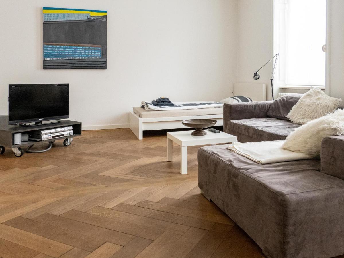 Apartments Spalenring 10 Basel Luaran gambar