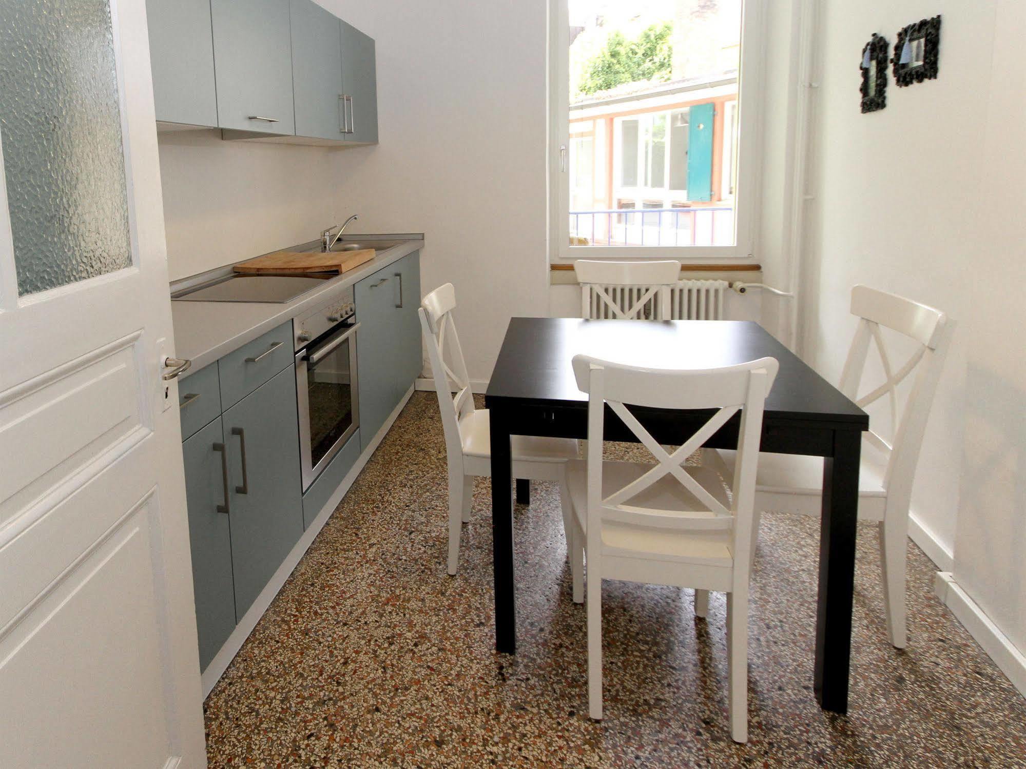 Apartments Spalenring 10 Basel Luaran gambar