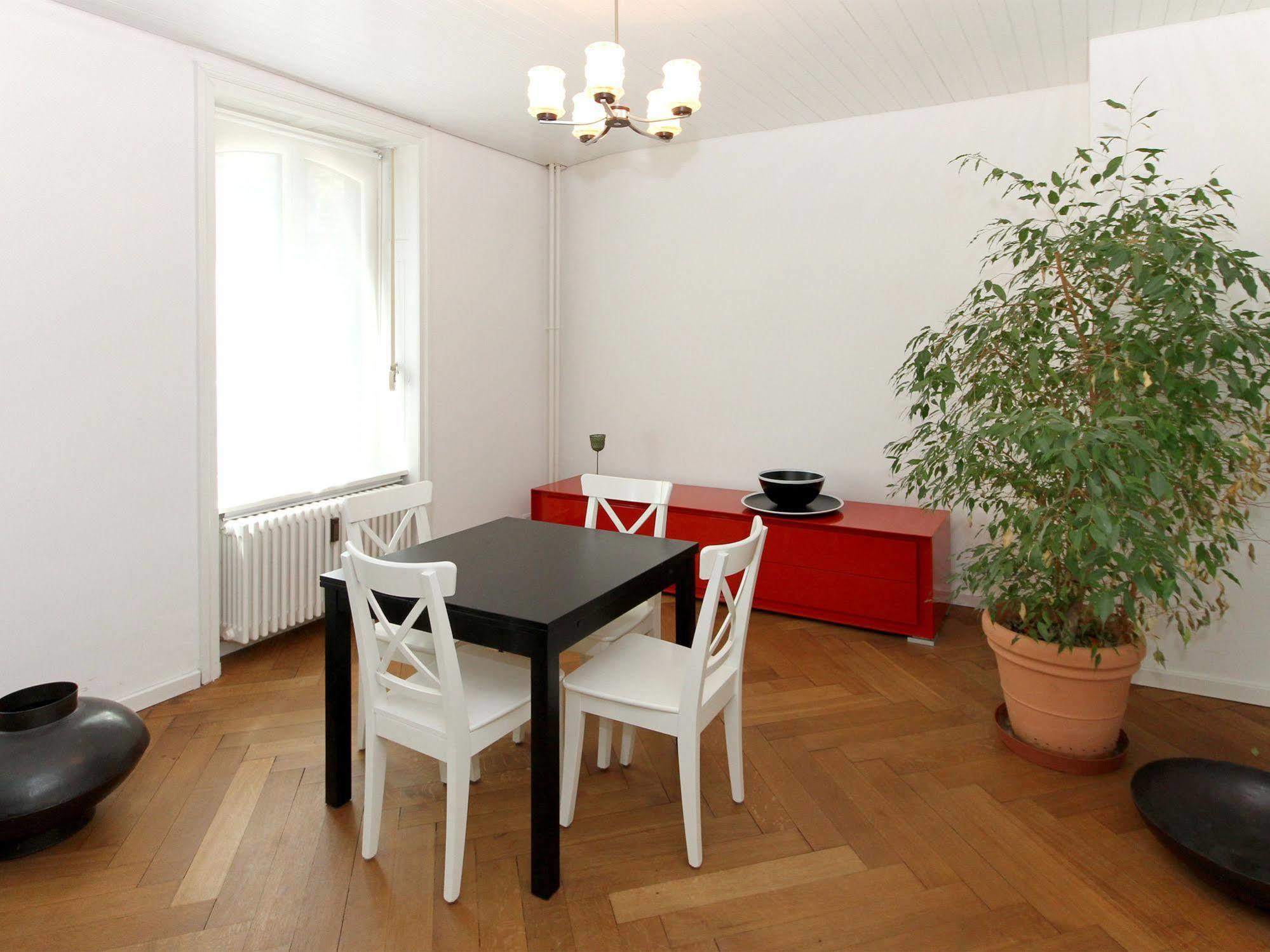 Apartments Spalenring 10 Basel Luaran gambar