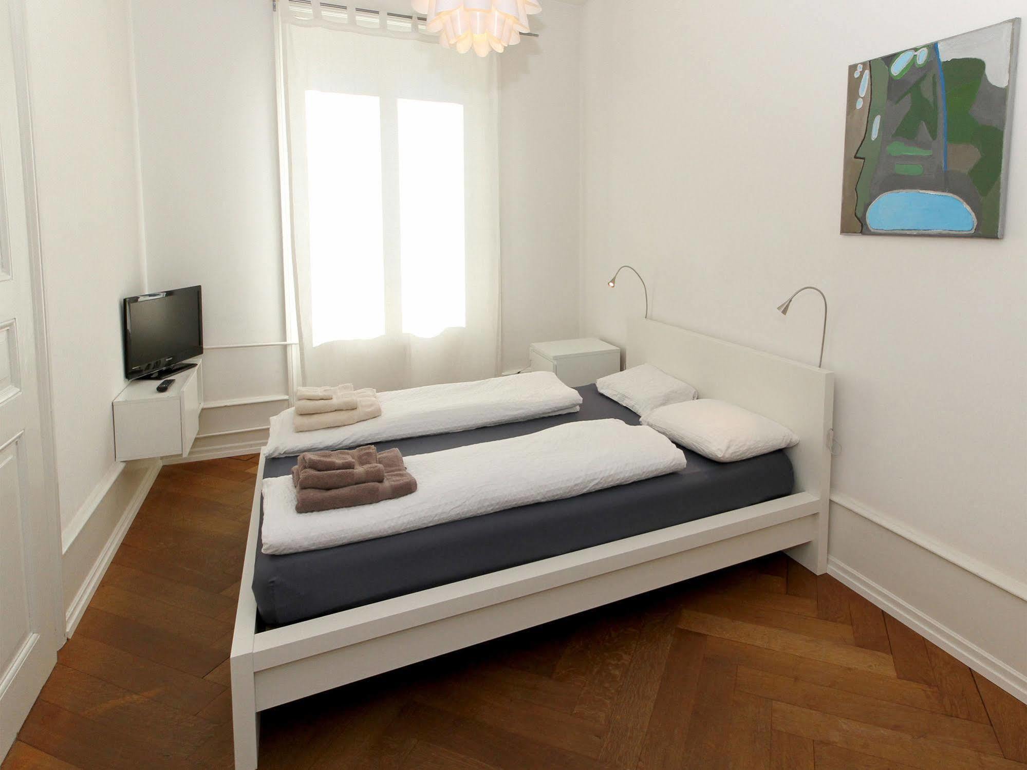 Apartments Spalenring 10 Basel Luaran gambar