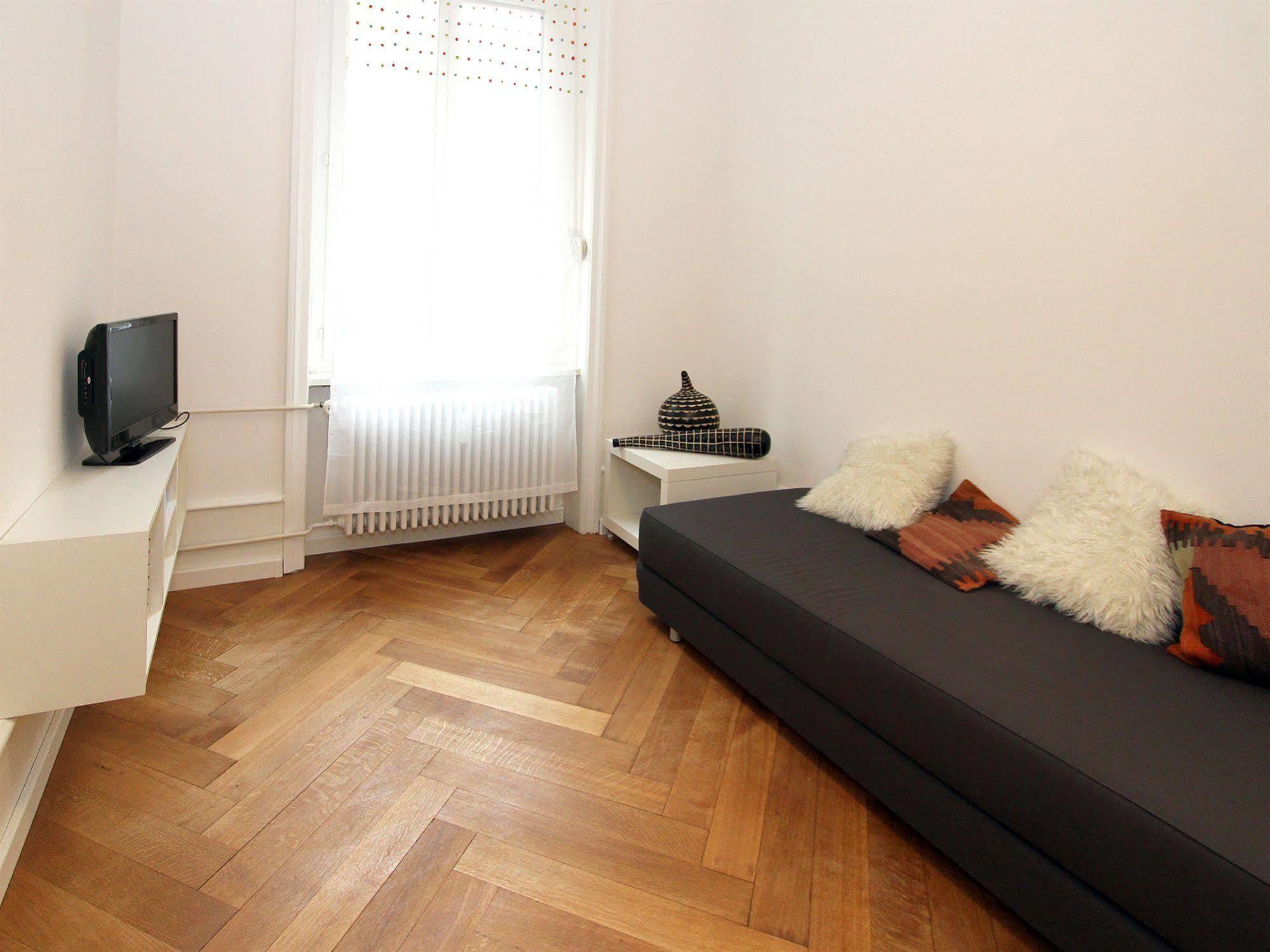 Apartments Spalenring 10 Basel Luaran gambar